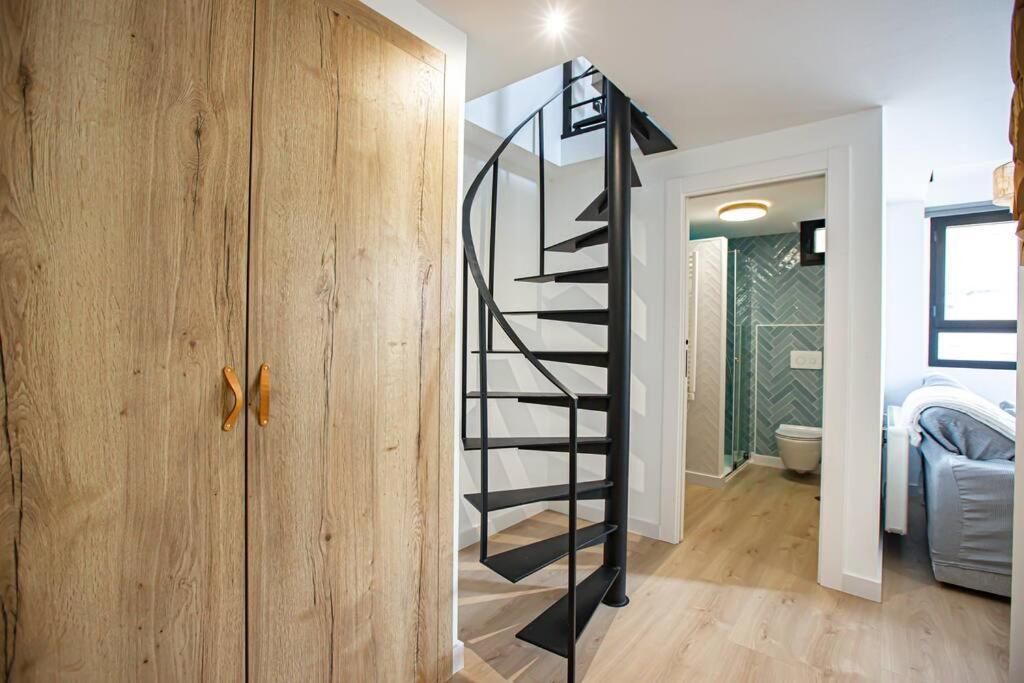 Holidays, Duplex 4, Gorbea